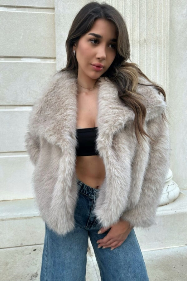 Faux Fur Jacket - Image 4