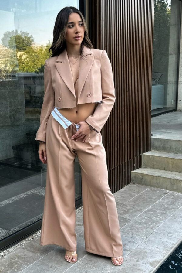 Kacey Cropped Blazer - Image 4