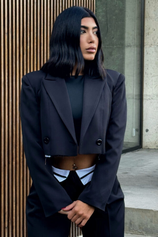 Kacey Cropped Blazer - Image 5