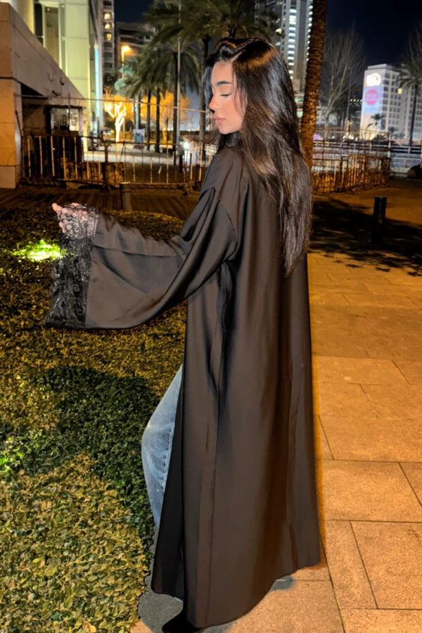 Lace Aabaya - Image 2