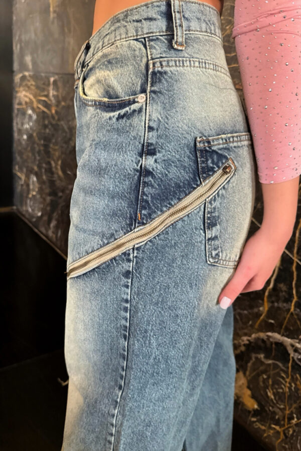 Side Zipper Jeans - Image 4