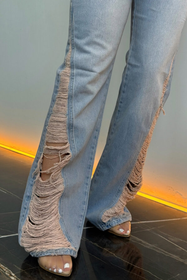 Ripped Jeans - Image 4